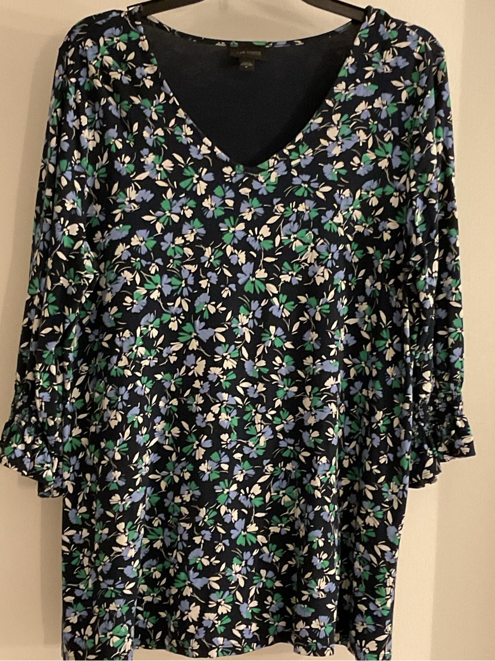 J. Jill Navy Floral V-Neck Tunic with Green and White Florals